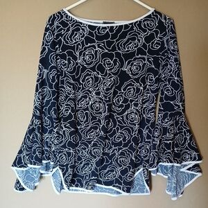 Coco Bianco Navy Blue White Bell Sleeve Size Medium Shirt